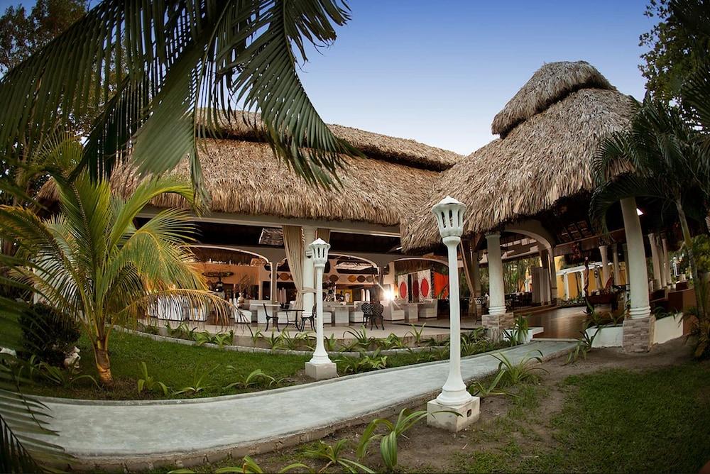Hotel Palma Real Sambo Creek المظهر الخارجي الصورة