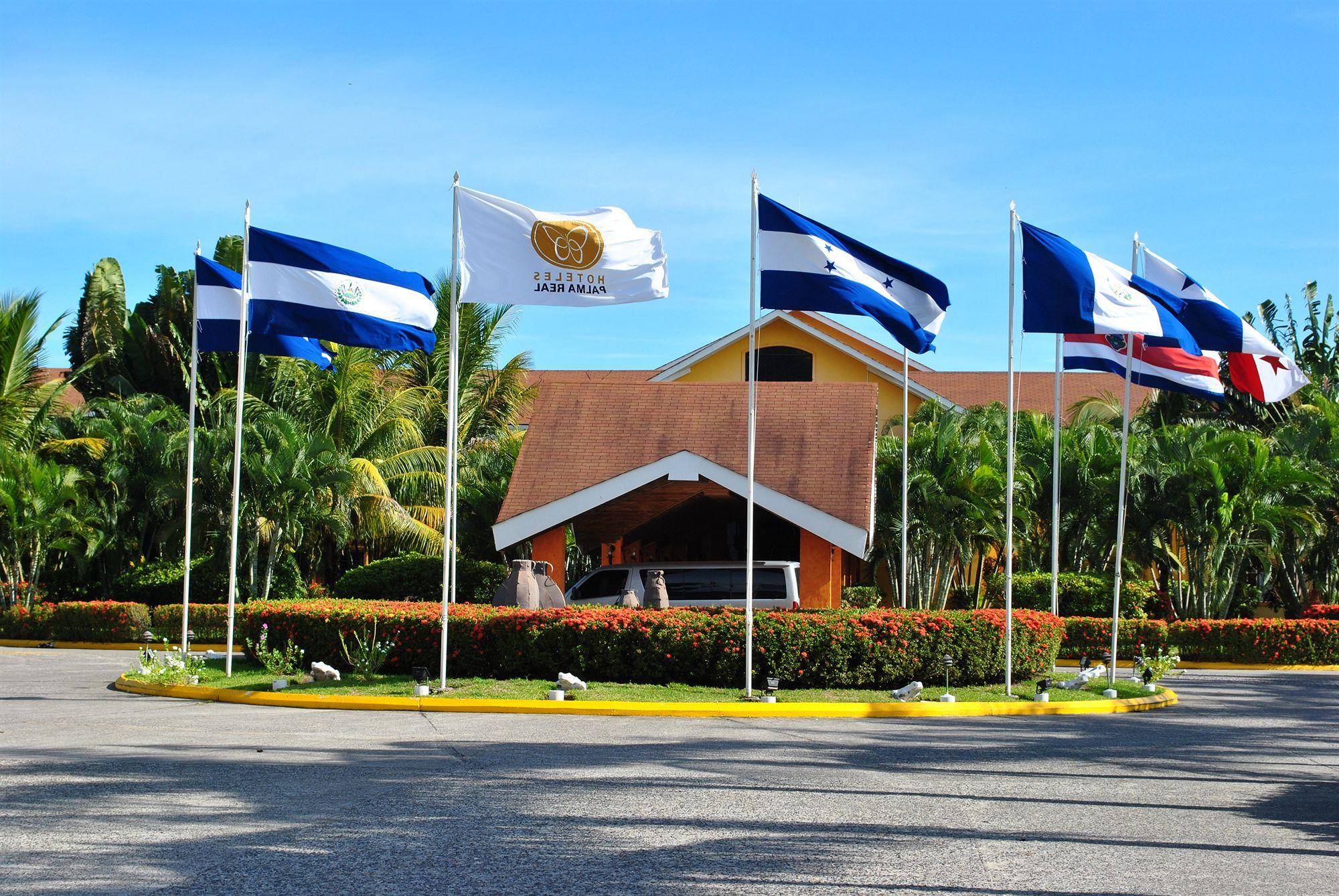 Hotel Palma Real Sambo Creek المظهر الخارجي الصورة